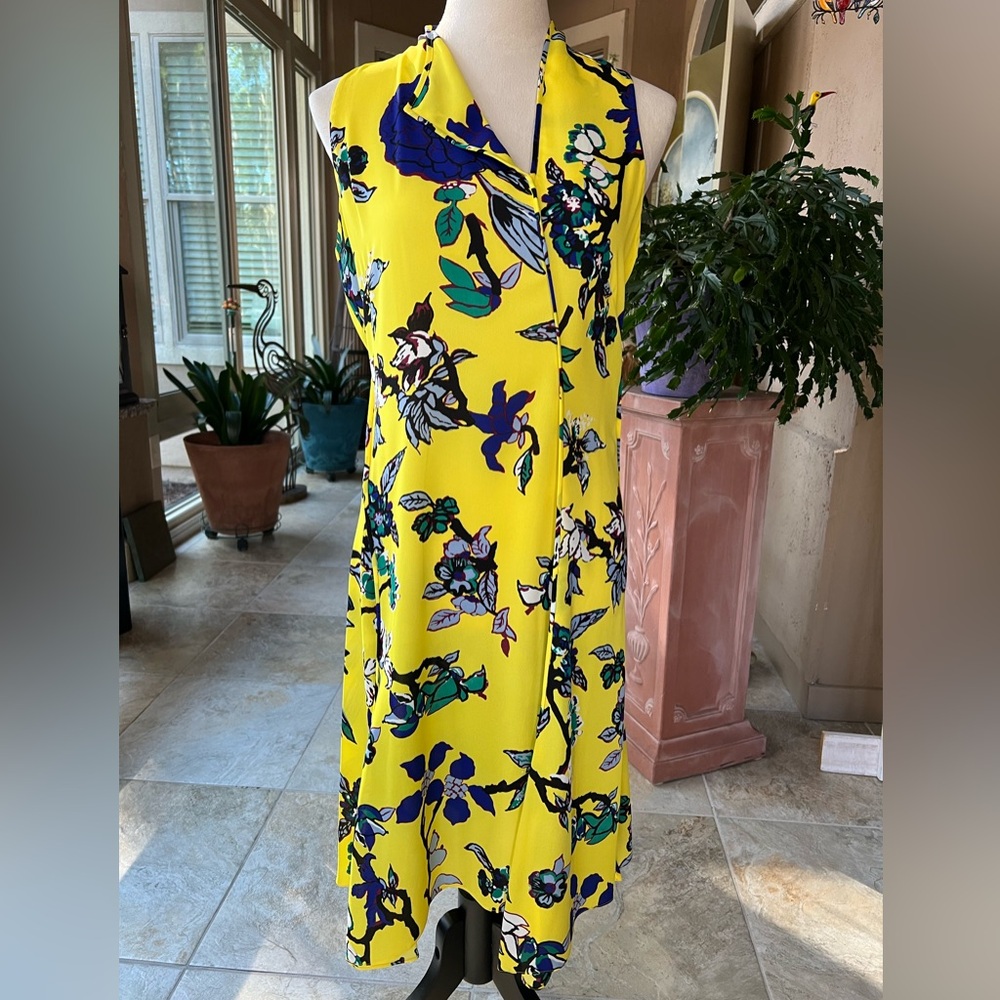 Diane Von Furstenberg dress, size 8.